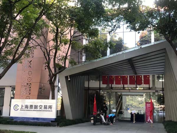 虹口區(qū)律師事務(wù)所來(lái)講講對(duì)法律的錯(cuò)誤認(rèn)識(shí)是否影響定罪
